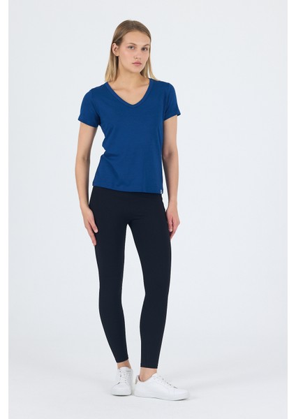 Victoria V Yaka Mavi Basic Bambu ve Organik Pamuk Kadın Tişört fırsatları