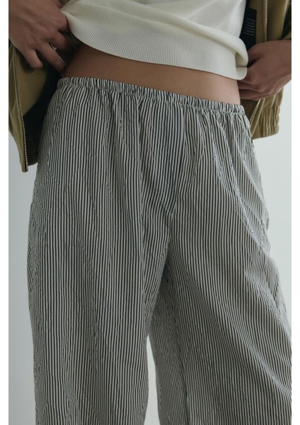 Siyah Marlin Çizgili Pantolon fırsatları