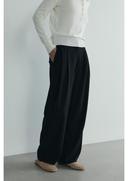 Siyah Lina Pileli Pantolon fiyatları