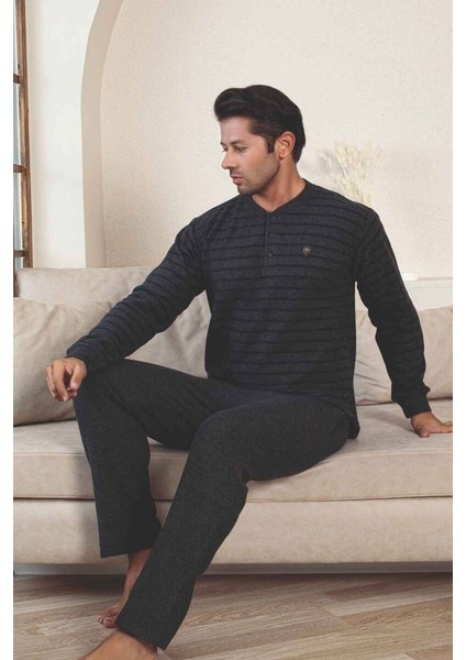 Erkek 3 Düğme Çizgili Kışlık Pamuklu Selanik Kumaş Uzun Manşetli Kol Cepli Pijama Takımı fırsatları
