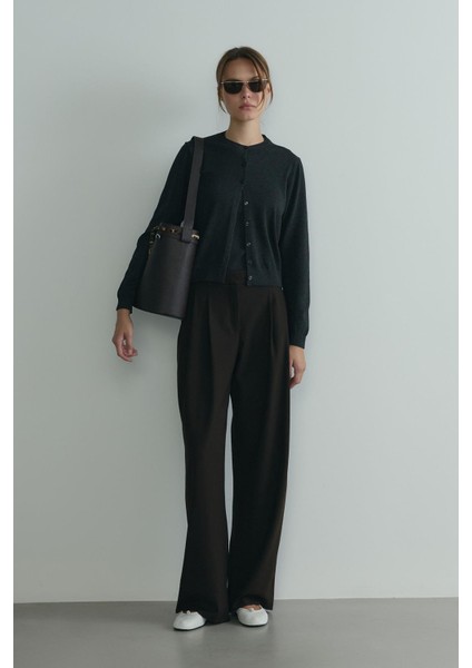 Acı Kahve Lina Pileli Pantolon indirimleri