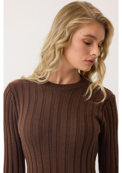 Bisiklet Yaka Kalın Fitilli Uzun Triko Elbise Kahve 9363-E fırsatları