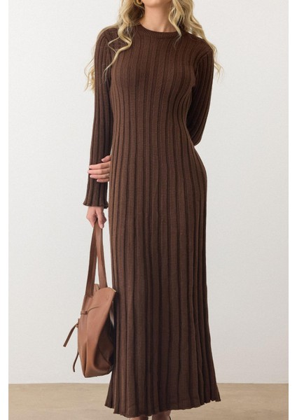 Bisiklet Yaka Kalın Fitilli Uzun Triko Elbise Kahve 9363-E indirimleri