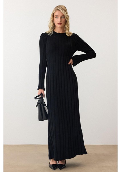 Bisiklet Yaka Kalın Fitilli Uzun Triko Elbise Siyah 9363-E fırsatları