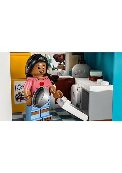 43268 LEGO Disney Lilo ve Stiç Plaj Evi 834 Parça +9 Yaş indirimleri