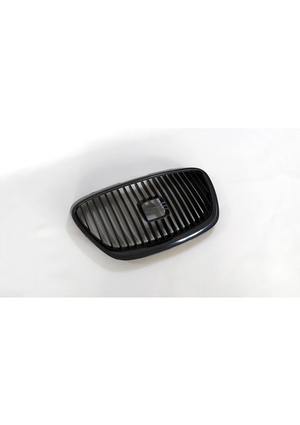 Seat Leon Mk2 1p 2006-2013 Ön Panjur Siyah Çerçeve