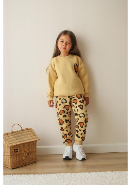 Leopar Kalp Baskılı 3 Iplik Şardonlu Kız Eşofman Alt-Üst Takımı