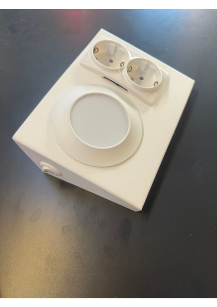 Beyaz Tezgah altı Armatür 2 pirizli LED aydınlatmalı