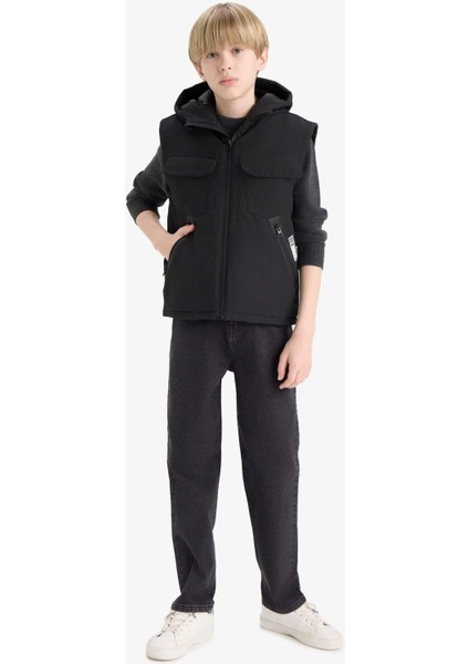 Erkek Çocuk Su Geçirmez Kapüşonlu Fermuarlı Yelek C4340A825AU modelleri