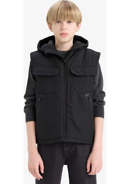 Erkek Çocuk Su Geçirmez Kapüşonlu Fermuarlı Yelek C4340A825AU indirimleri