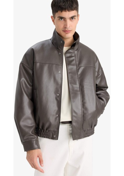 Su İtici Oversize Fit Geniş Kalıp Dik Yaka İç Cepli Çıtçıt Kapamalı Beli Lastikli Deri Ceket Mont D2427AX25AU