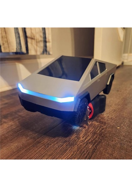 Cyberpickup Tesla Çocuk Oyuncak Uzaktan Kumandalı Araba Şarj Uzaktan Kumandalı Erkek Oyuncak Arabası (Yurt Dışından) modelleri