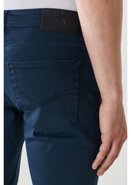 ALTINYILDIZ CLASSICS Erkek Lacivert 360 Derece Her Yöne Esneyen Slim Fit Dar Kesim Pamuklu Rahat Pantolon