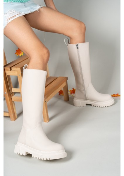 Kadın Kışlık Çizme – Su Geçirmez, Ortopedik Tabanlı, Fermuarlı, Koku ve Terleme Önleyici