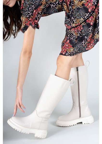 Kadın Bej Cilt Bot – Kısa Topuklu, Ortopedik Tabanlı, Koku ve Ter Önleyici Astar, Kaymaz Trekking Taban