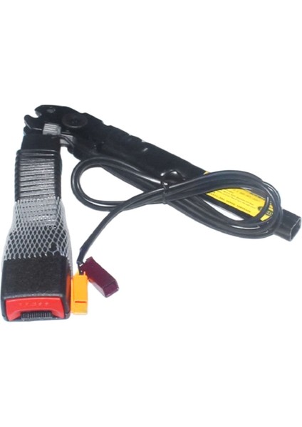 Focus Mk2 Ön Sağ Emniyet Kemeri Tokası Soketi Lhd 1713777 (Yurt Dışından) fiyatları