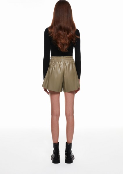 Beli Lastikli Deri Mini Şort Haki indirimleri