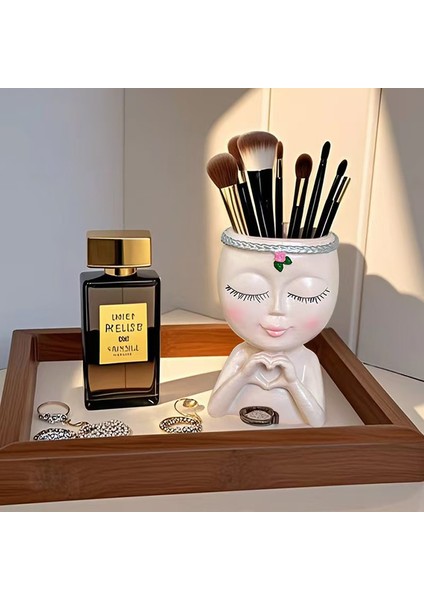 Kalpli Kız Çocuğu Masa Üstü Saklama Borusu (Yurt Dışından) fırsatları