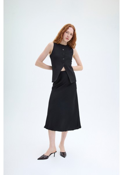 Düğmeli V Kesim Kolsuz Yelek Siyah fırsatları