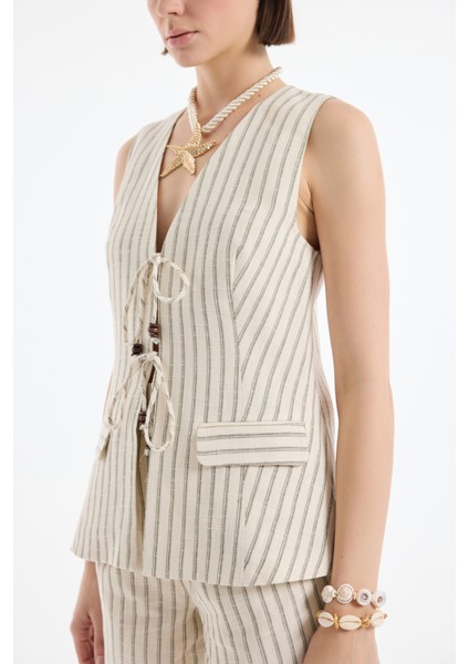 Kruvaze Yaka Bağlamalı Çizgili Yelek Naturel fırsatları