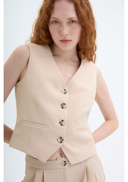 Önü Düğmeli Yelek Bej fırsatları