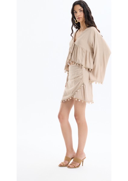 Midye Kabuk Aksesuarlı Keten Mini Etek Koyu Bej fırsatları