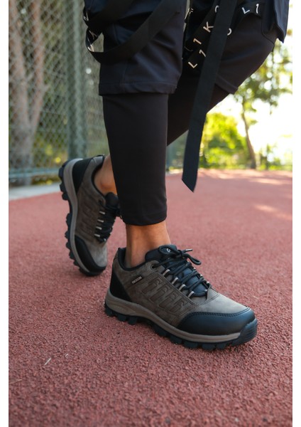 Vizon Unisex Trekking Ayakkabı 0012X5 – Su Geçirmez, Kaymaz Tabanlı, Outdoor Spor ve Doğa Yürüyüşü Ayakkabısı