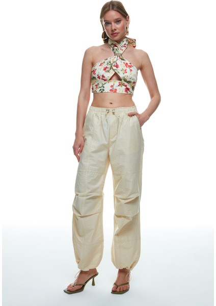 Geniş Paça Paraşüt Pantolon Bej fiyatları