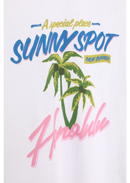 Palmiye Ağaç Baskılı Tişört Beyaz modelleri