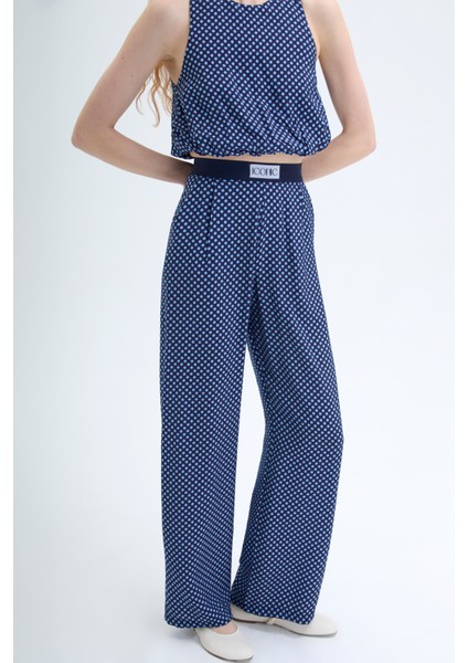 Bel Yazı Detaylı Puantiyeli Pantolon Lacivert fırsatları