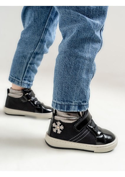 Kız Çocuk Siyah Hakiki Deri Suya Dayanıklı Anatomik Ilk Adım Bot fiyatları