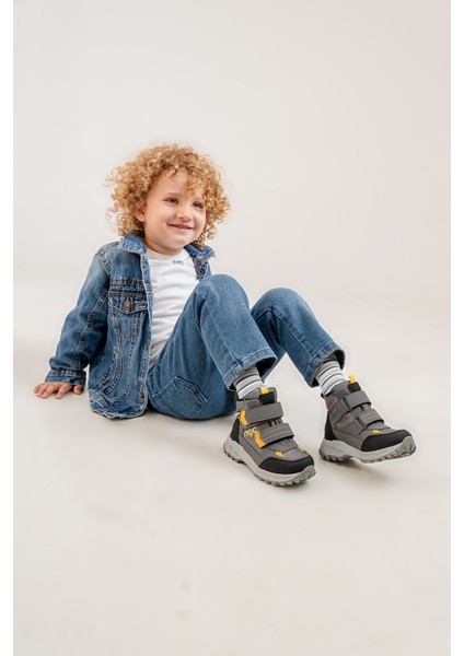 Erkek Çocuk Gri Su Geçirmez Anatomik Günlük Bot