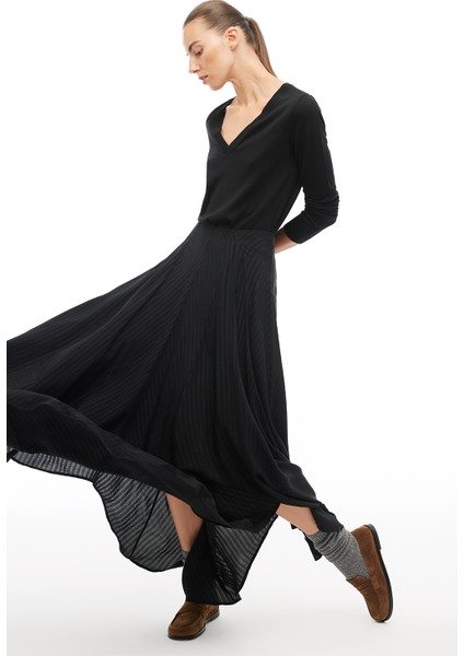 Siyah Yüksek Bel Diz Boy Etek fiyatları