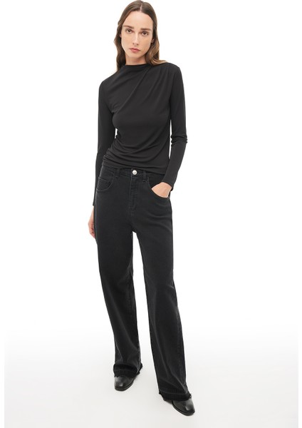 Siyah Balıkçı Yaka Slim Fit Bluz