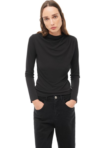 Siyah Balıkçı Yaka Slim Fit Bluz fiyatları