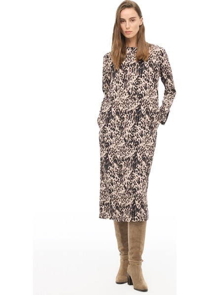 Kahverengi Bisiklet Yaka Leopar Midi Elbise