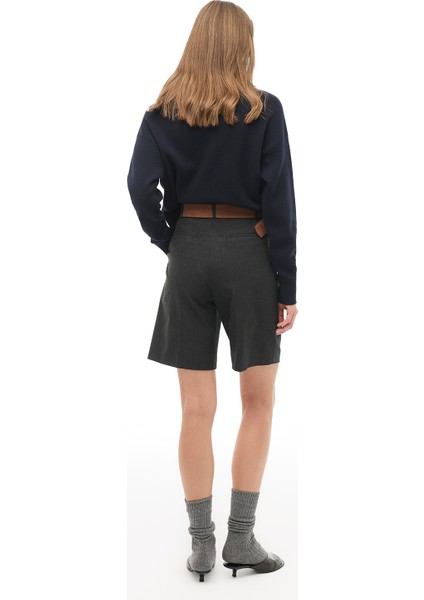 Antrasit Geniş Paça Diz Üstü Şort modelleri