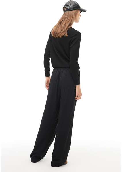 Siyah Yüksek Bel Geniş Paça Pantolon modelleri