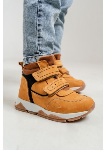 Erkek Çocuk Sarı Hakiki Deri Suya Dayanıklı Günlük Bot fiyatları