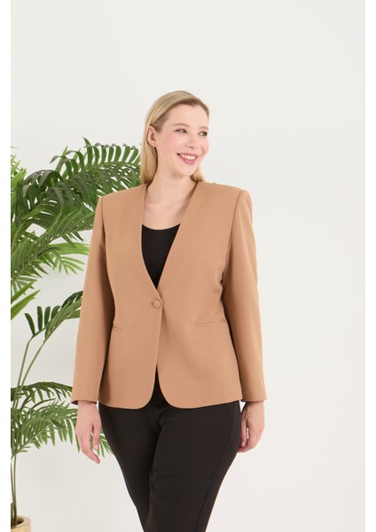 Kadın Büyük Beden V Yaka Tek Düğmeli Ceket fiyatları