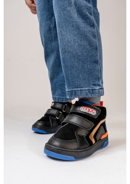 Erkek Çocuk Siyah Hakiki Deri Suya Dayanıklı Günlük Bot fiyatları