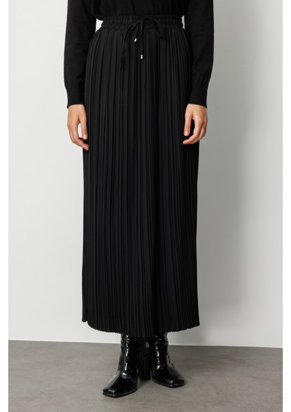 Beli Ipli Ince Piliseli Siyah Maksi Etek fırsatları