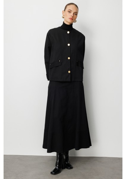 Siyah Yuvarlak Yaka Gold Düğmeli Oversize Ceket fiyatları