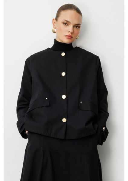 Siyah Yuvarlak Yaka Gold Düğmeli Oversize Ceket modelleri