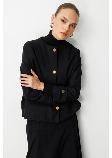 Siyah Yuvarlak Yaka Gold Düğmeli Oversize Ceket fırsatları