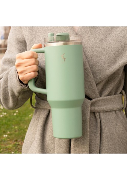 - “big Cup” 1.2 L Adaçayı Yeşil, paslanmaz çelik termos - Uzatılabilir pipetli, çift cidarlı, sızdırmaz - 240877 fiyatları