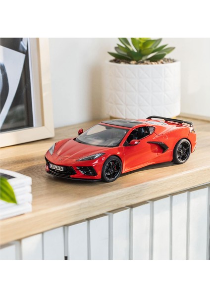 Maket Model Kit Corvette C8 Coupé 7714 fırsatları