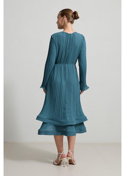 Kuvars Piliseli Rahat Kesim Elbise indirimleri