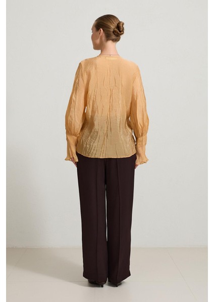 Amber Dökümlü V Yaka Kuşak Detaylı Rahat Kesim Bluz indirimleri