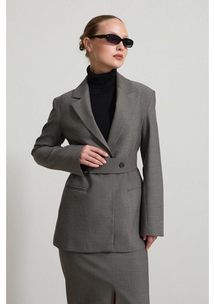 Antrasit Belden Kemer Detaylı Tam Kalıp Ceket